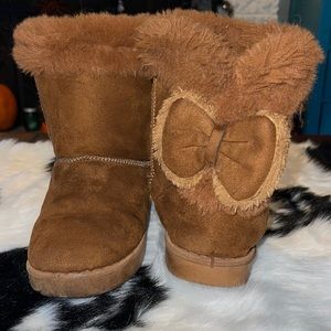 Fuzzy winter Ugg like Boots 13